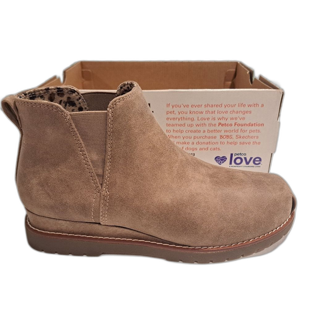 Skechers Bob's Vegan machine washable ankle wedge boots taupe women's size 6.5
